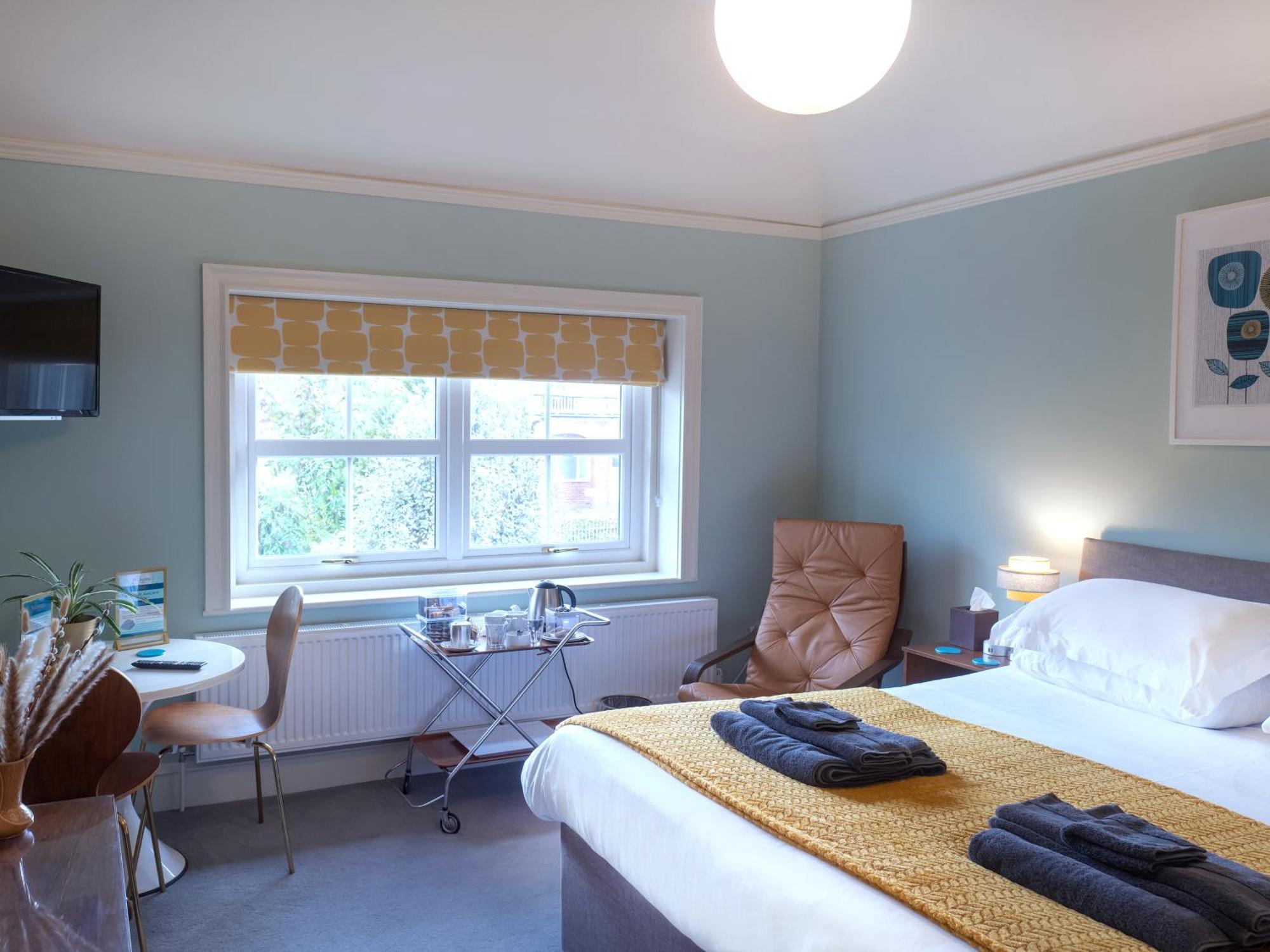 Wildwood B&B Lymington Exteriör bild